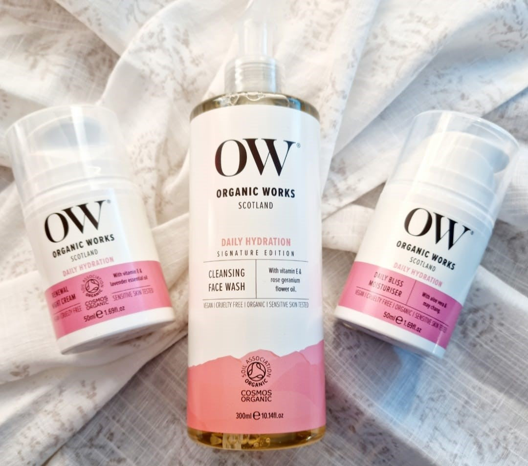 Organic Works Face Care Bundle  FREE UK DELIVERY